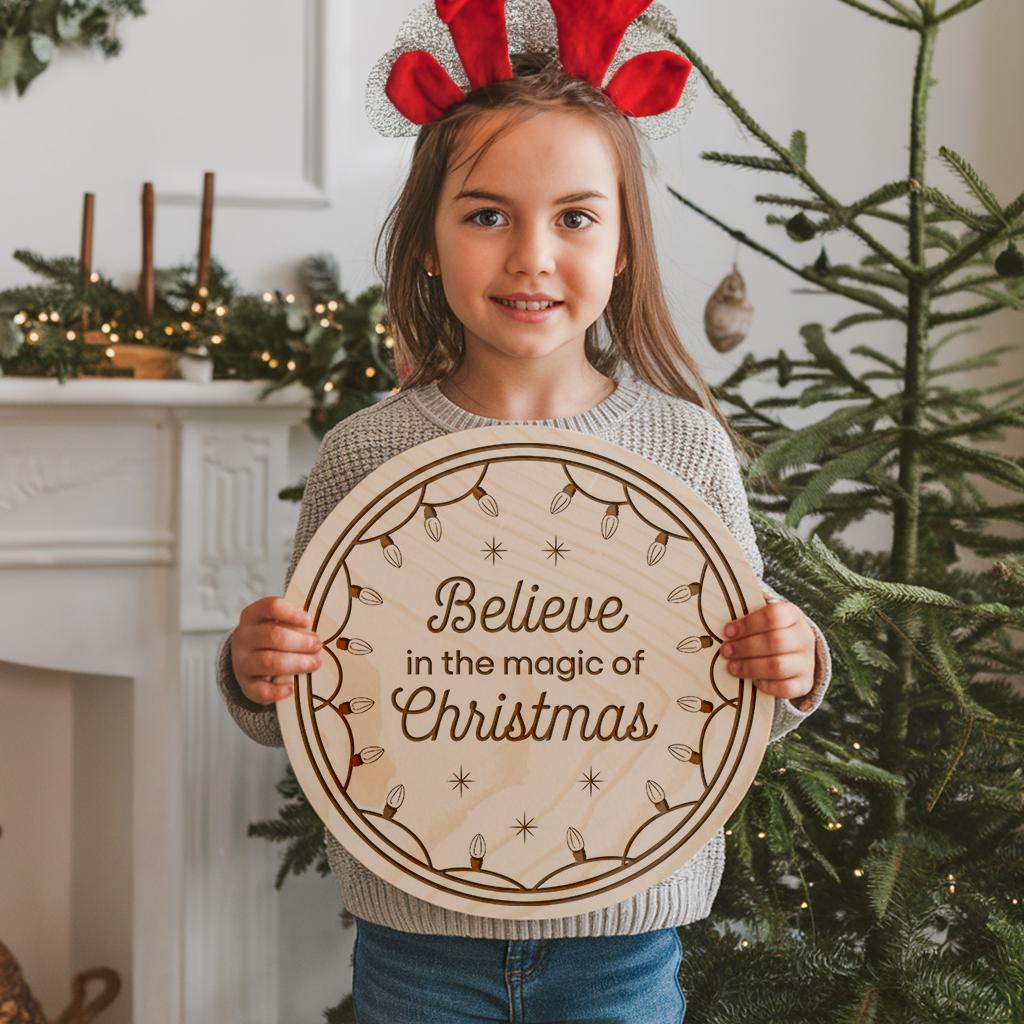 Christmas Round Sign Engraving, Believe in the Magic